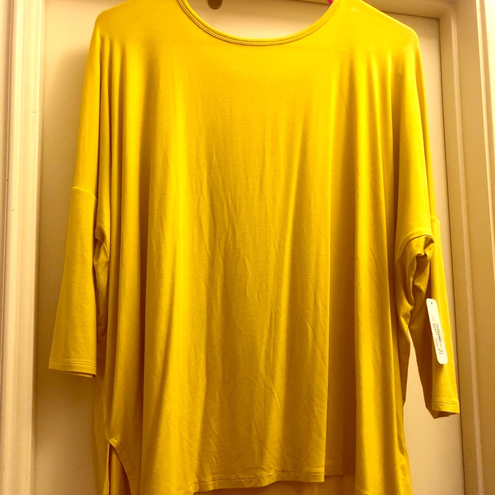 Charming  Charlie top